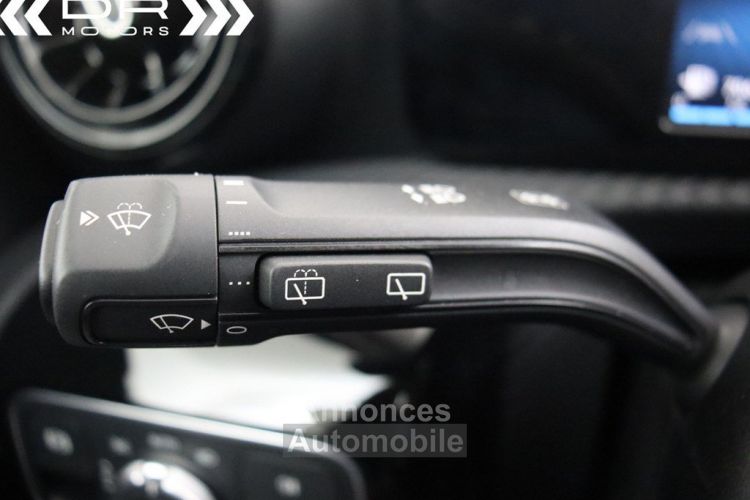 Mercedes Classe A 180 d BUSINESS SOLUTIONS ESSENTIAL - NAVI MIRROR LINK DAB CAMERA - <small></small> 22.995 € <small>TTC</small> - #33