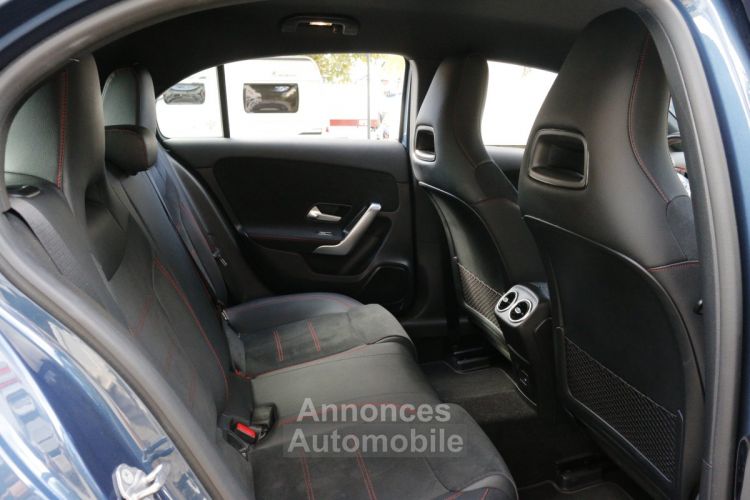 Mercedes Classe A 180 i 136 AMG-Line 7G-DCT (1ère main, Camera, Démarrage sans clé) - <small></small> 26.490 € <small>TTC</small> - #17