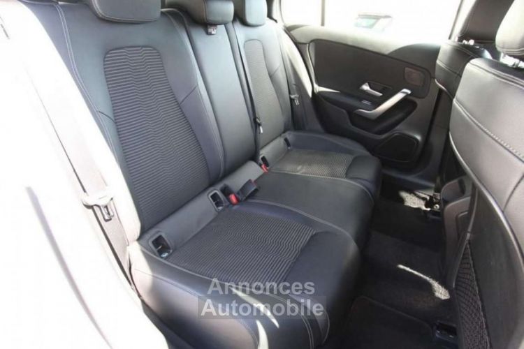 Mercedes Classe A 190 Mercedes 2.0 220 190 Progressive Line 7G-DCT BVA - <small></small> 23.990 € <small>TTC</small> - #12