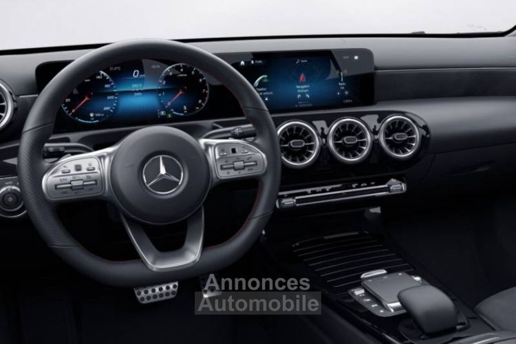 Mercedes Classe A 200 7G-DCT AMG Line - <small>A partir de </small>599 EUR <small>/ mois</small> - #3