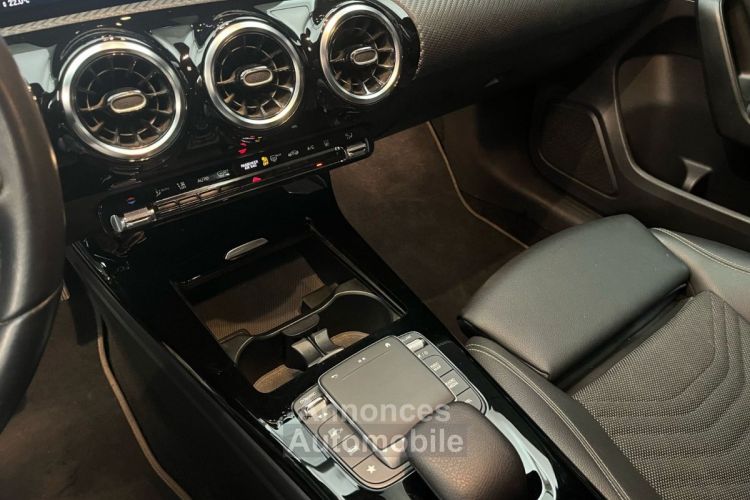 Mercedes Classe A 250 BUSINESS LINE DCT - <small></small> 23.990 € <small>TTC</small> - #39