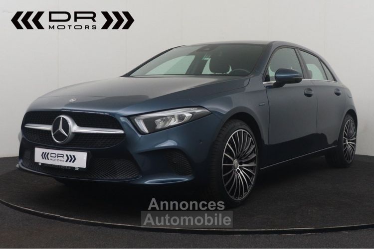 Mercedes Classe A 250 e-Hybrid - NAVI LED LEDER - <small></small> 23.495 € <small>TTC</small> - #1