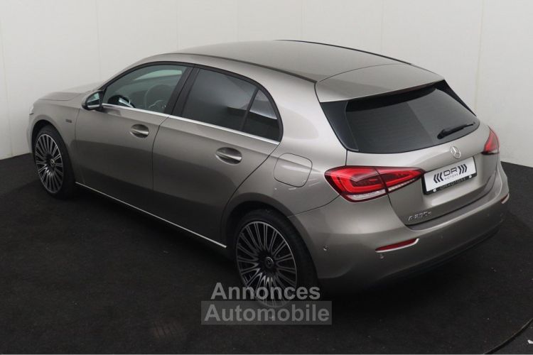 Mercedes Classe A 250 e-Hybrid - NAVI LED LEDER 20.150km!!! - <small></small> 26.995 € <small>TTC</small> - #5