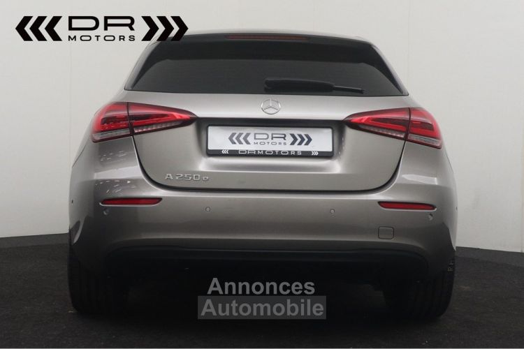 Mercedes Classe A 250 e-Hybrid - NAVI LED LEDER 20.150km!!! - <small></small> 26.995 € <small>TTC</small> - #7