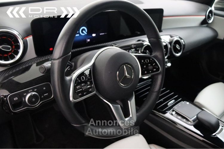 Mercedes Classe A 250 e-Hybrid - NAVI LED LEDER 20.150km!!! - <small></small> 26.995 € <small>TTC</small> - #38