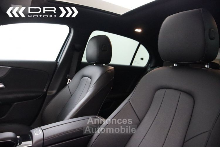 Mercedes Classe A 250 e-Hybrid - NAVI LED LEDER PANODAK - <small></small> 26.995 € <small>TTC</small> - #43