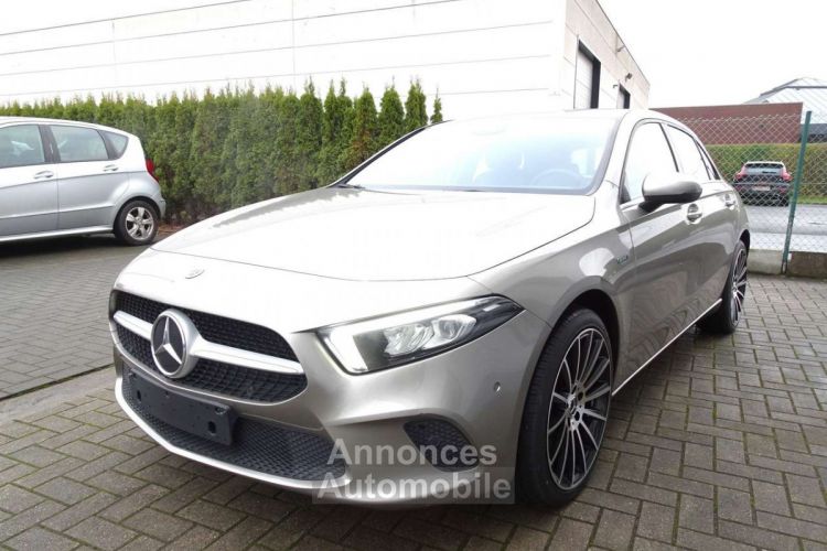 Mercedes Classe A 250 e PHEV Business VIRTUAL,CAMERA,NAVI,CRUISE,BLUETH - <small></small> 23.700 € <small>TTC</small> - #26