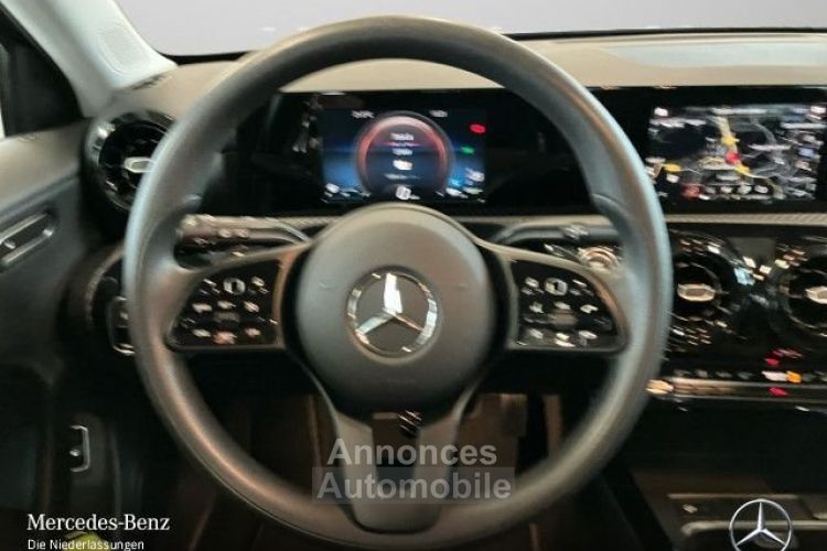 Mercedes Classe A 250 e SpurAssist MBUXAdvanced  - <small></small> 21.990 € <small>TTC</small> - #14