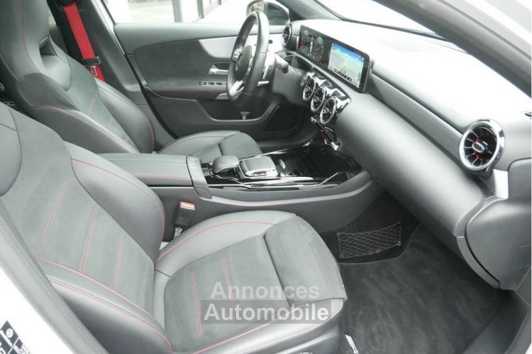 Mercedes Classe A 35 AMG 306ch 4Matic 7G - <small></small> 39.990 € <small>TTC</small> - #19