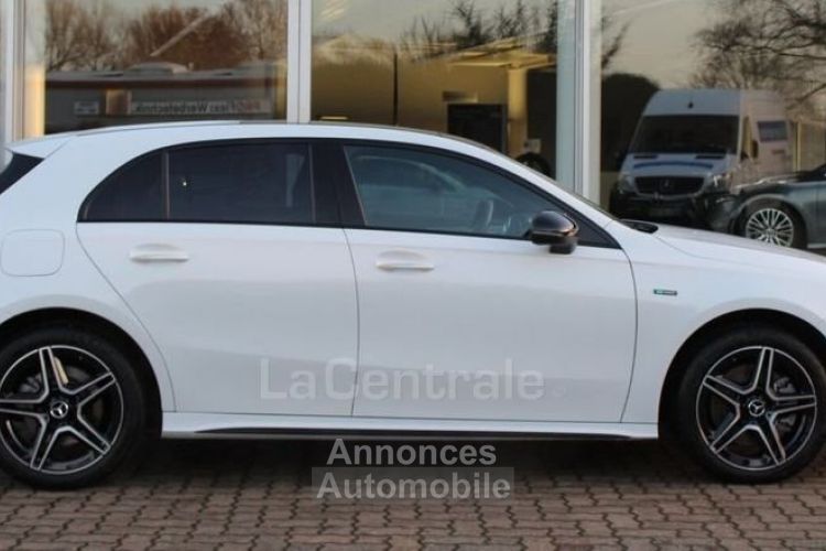 Mercedes Classe A 4 IV 250 E AMG LINE 8G-DCT - <small></small> 43.030 € <small>TTC</small> - #2