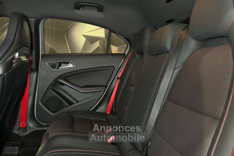 Mercedes Classe A 45 AMG 4MATIC SPEEDSHIFT-DCT - <small></small> 28.690 € <small>TTC</small> - #11