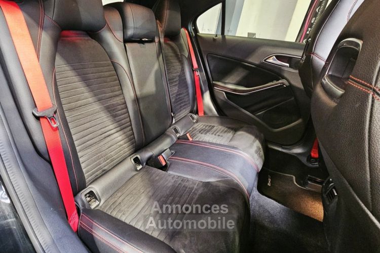 Mercedes Classe A 45 Mercedes-AMG Speedshift DCT 4-Matic / ECHAPPEMENT AMG PERFORMANCE / SUSPENSIONS PILOTEES / MODE RACE - <small></small> 30.990 € <small>TTC</small> - #14