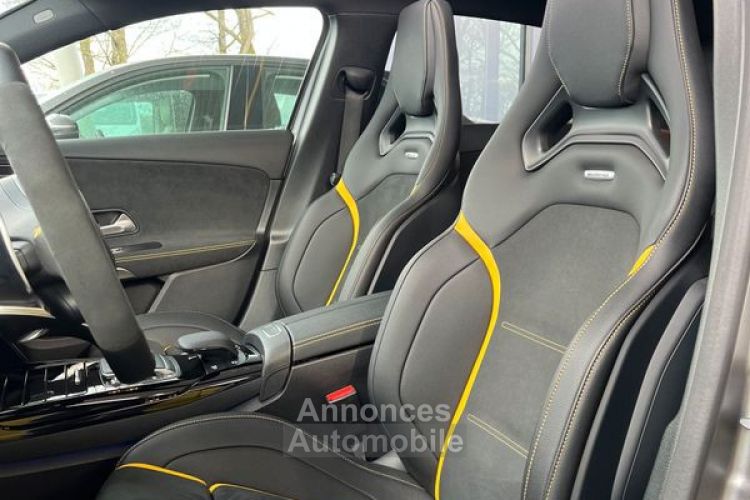 Mercedes Classe A 45 S AMG 421 ch Pack aéro Baquets Toit ouvrant Burmester Echappement Perf 19P 715-mois - <small></small> 65.880 € <small>TTC</small> - #4