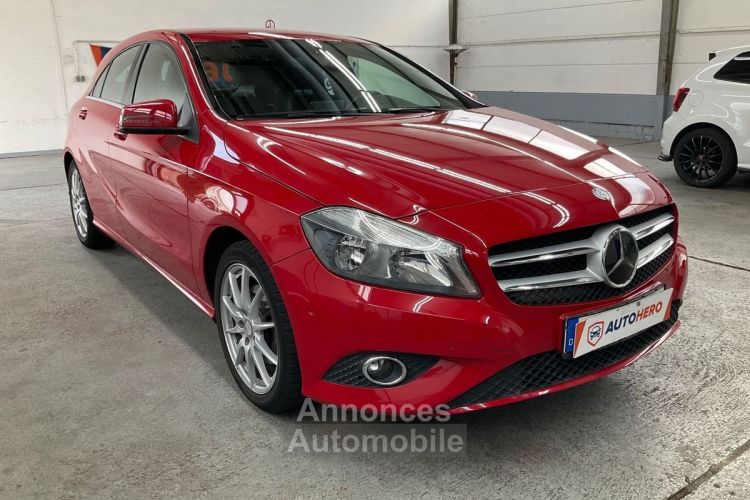 Mercedes Classe A A200 160CV URBAN BVM6 / CRITAIR 1 / ENTRETIEN MERCEDES / 2E MAIN / SIEGE CH - <small></small> 16.990 € <small>TTC</small> - #4