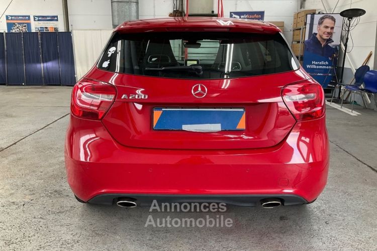 Mercedes Classe A A200 160CV URBAN BVM6 / CRITAIR 1 / ENTRETIEN MERCEDES / 2E MAIN / SIEGE CH - <small></small> 16.990 € <small>TTC</small> - #8