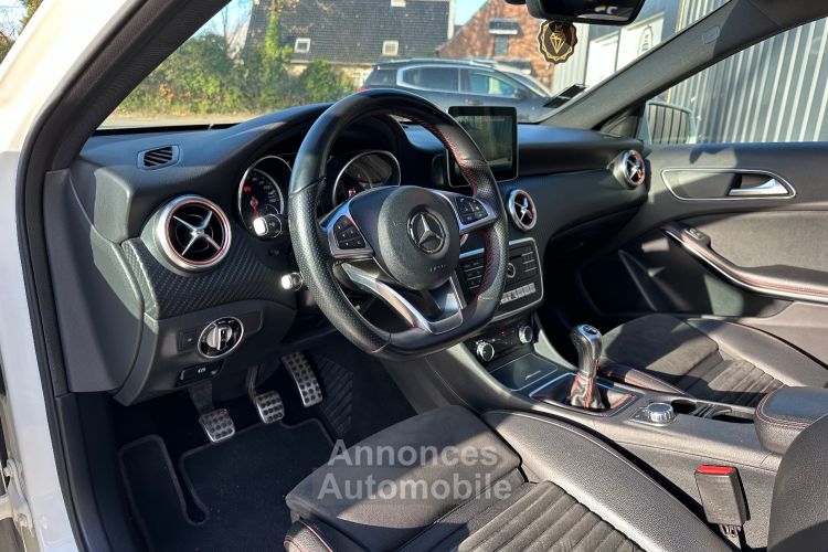 Mercedes Classe A A200 AMG line 136 CH toit pano - <small></small> 19.990 € <small>TTC</small> - #19