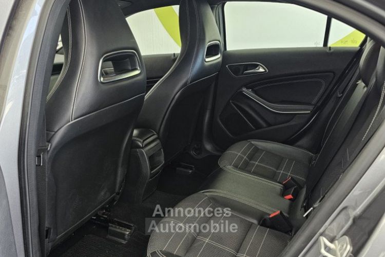 Mercedes Classe A A200 INTUITION RADAR AV AR GPS CLIM SORT DE REVISION - <small></small> 13.490 € <small>TTC</small> - #17