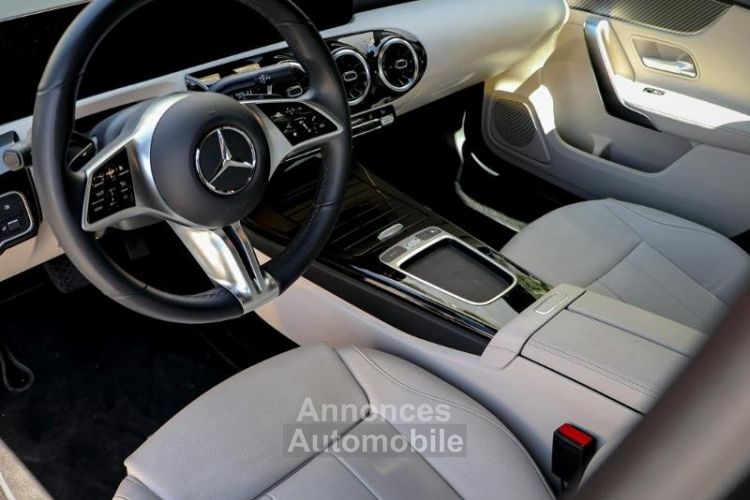 Mercedes Classe A Berline 250 e AMG Line 8G-DCT - <small></small> 42.200 € <small>TTC</small> - #12