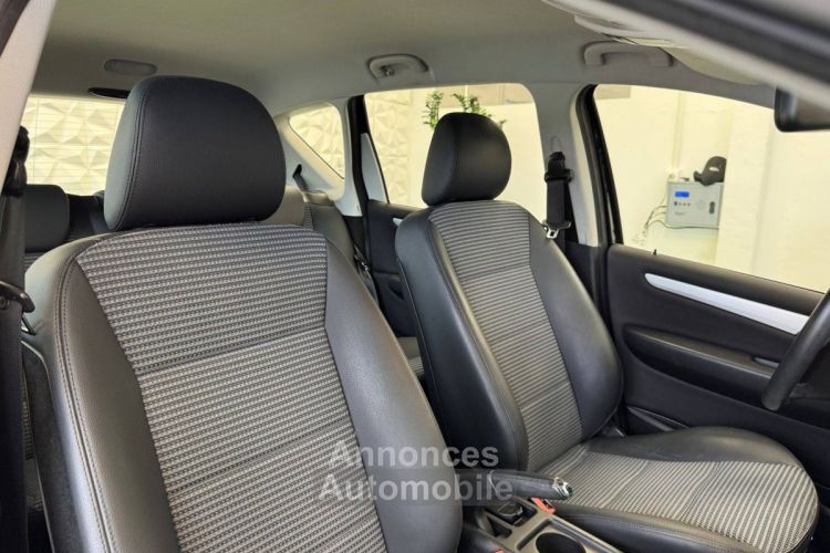 Mercedes Classe A I (C169) 170 Avantgarde Contact CVT - <small></small> 10.990 € <small>TTC</small> - #22