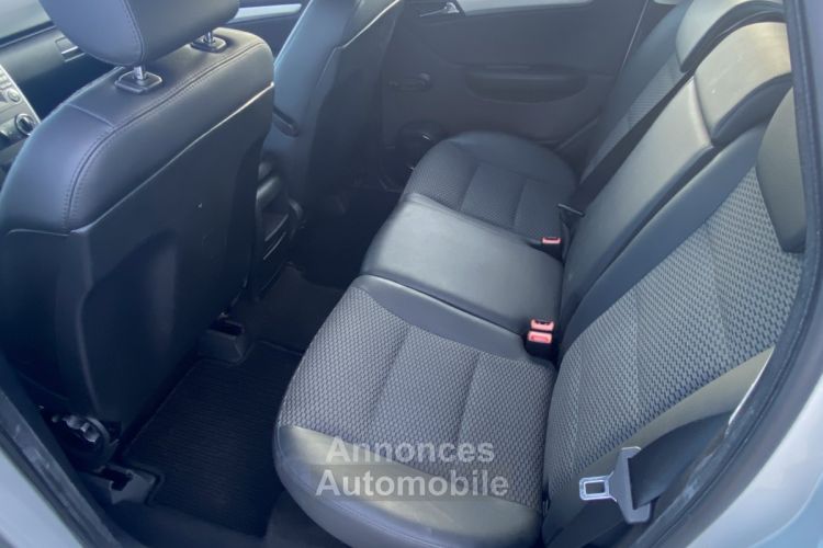 Mercedes Classe A I (C169) 170 Avantgarde Contact CVT - <small></small> 7.990 € <small>TTC</small> - #18