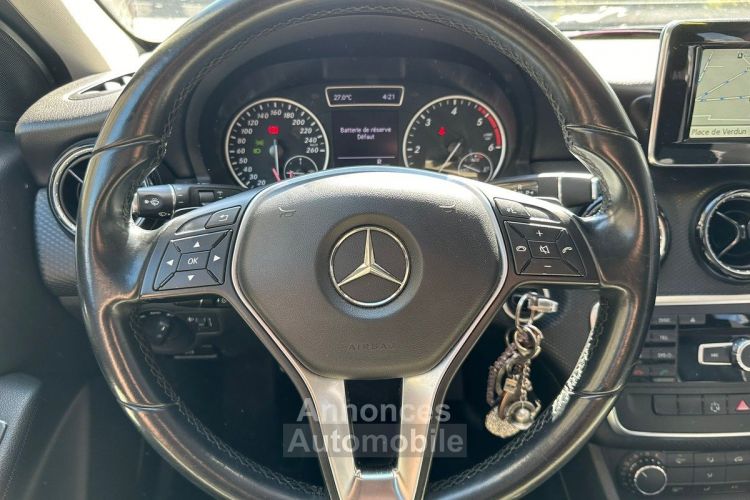 Mercedes Classe A III (2) 200 D SENSATION 7G-DCT - <small></small> 10.990 € <small>TTC</small> - #27