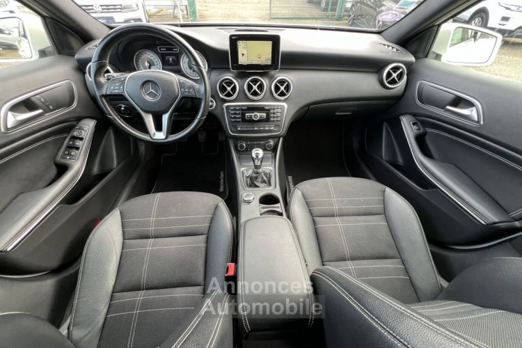 Mercedes Classe A III (W176) 180 Fascination 1.6i 122ch BV6 Clim Régulateur GPS - <small></small> 11.990 € <small>TTC</small> - #15