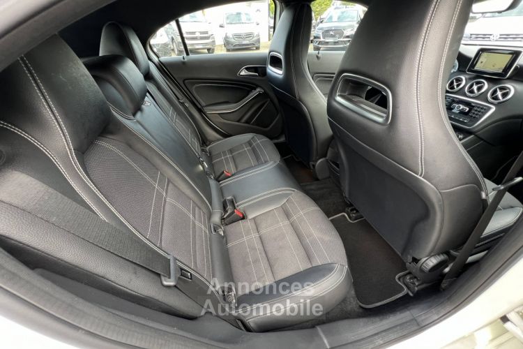 Mercedes Classe A III (W176) 180 Fascination 1.6i 122ch BV6 Clim Régulateur GPS - <small></small> 11.990 € <small>TTC</small> - #17