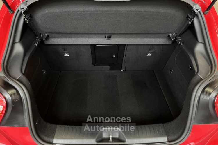 Mercedes Classe A III (W176) 200 / À PARTIR DE 242,75 € * - <small></small> 16.990 € <small>TTC</small> - #19