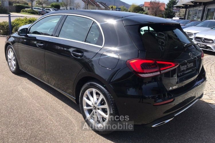 Mercedes Classe A IV 180 PROGRESSIVE LINE 7G-DCT 07/2019 - <small></small> 26.990 € <small>TTC</small> - #6