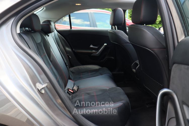 Mercedes Classe A Limousine 200i 163 AMG Line 7G-DCT (Toit Ouvrant,Pack LED,Caméra) - <small></small> 26.990 € <small>TTC</small> - #19