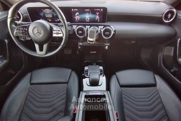 Mercedes Classe A Mercedes 1.3 180 135 BUSINESS LINE 7G-DCT BVA Entretien complet Caméra de recul - <small></small> 21.490 € <small>TTC</small> - #15