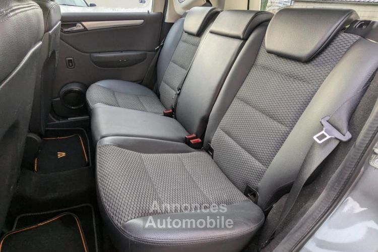 Mercedes Classe A Mercedes 1.7 180 115 AVANTGARDE CVT BVA ENTRETIENS COMPLET - <small></small> 8.490 € <small>TTC</small> - #12