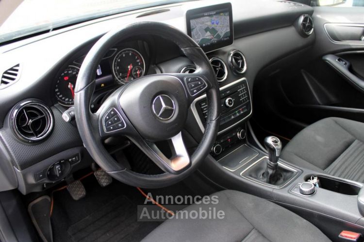 Mercedes Classe A Mercedes 180 120Ch BlueEFFICIENCY INTUITION - <small></small> 15.990 € <small>TTC</small> - #15