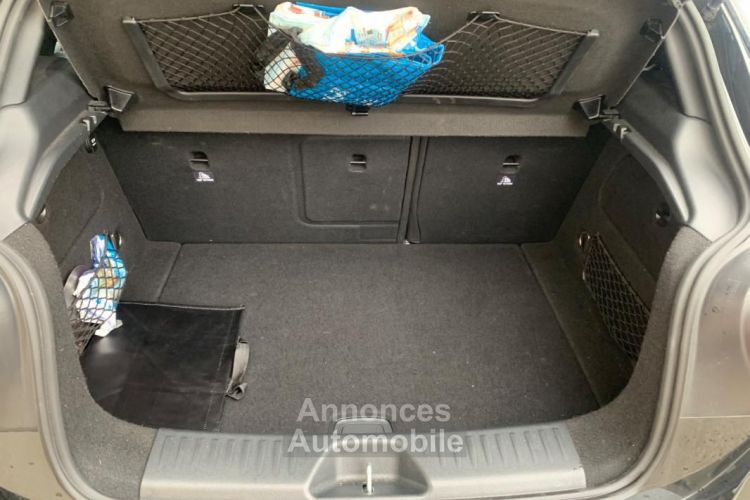 Mercedes Classe A Mercedes 2.2 200 CDI 135 BUSINESS 7G-DCT TOIT OUVRANT-SIEGES SPORT ENTRETIEN - <small></small> 20.990 € <small>TTC</small> - #11