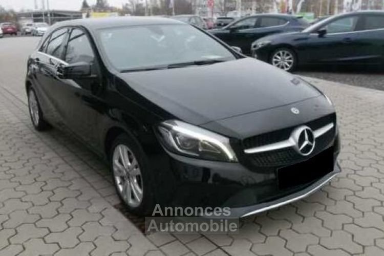 Mercedes Classe A MERCEDES CLASSE A 180 FASCINATION  - <small></small> 21.490 € <small>TTC</small> - #3