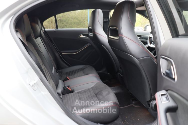 Mercedes Classe A Ph2 200d 136 Fascination Pack AMG 7G-DCT (Toit Ouvrant,Caméra,Angle Morts) - <small></small> 19.990 € <small>TTC</small> - #19