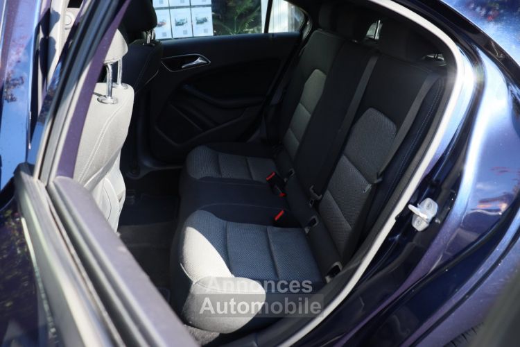 Mercedes Classe A Ph2 200d 136 Intuition 7G-DCT (Toit Ouvrant,CarPlay,Harman Kardon..) - <small></small> 16.990 € <small>TTC</small> - #18