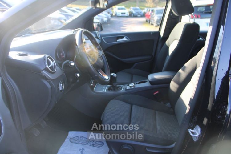 Mercedes Classe B 180 CDI INSPIRATION GPS 3D CAMÉRA FULL LED MP3 USB JA 16 BLUETOOTH RÉGULATEUR - <small></small> 14.990 € <small>TTC</small> - #8