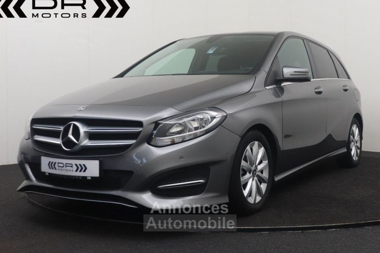 Mercedes Classe B 180 d STYLE EDITION PACK - NAVI LEDER KEYLESS ENTRY - <small></small> 14.995 € <small>TTC</small> - #1