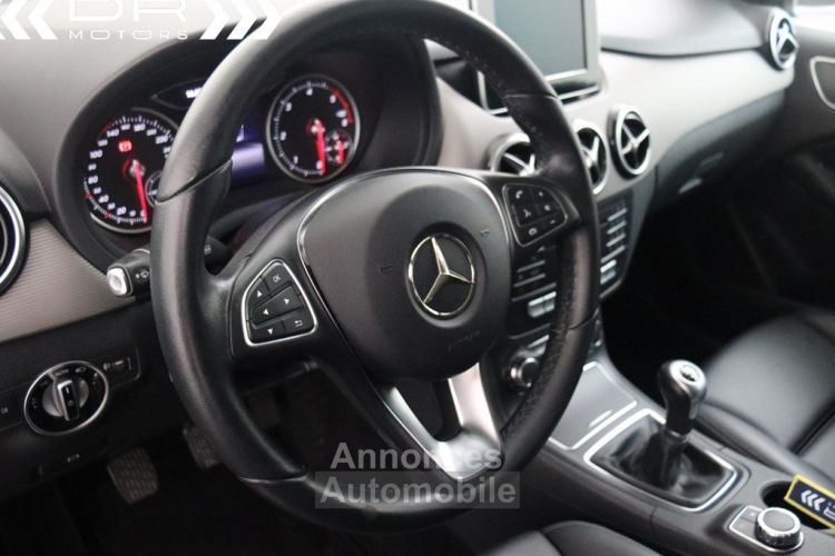 Mercedes Classe B 180 d STYLE EDITION PACK - NAVI LEDER KEYLESS ENTRY - <small></small> 14.995 € <small>TTC</small> - #34