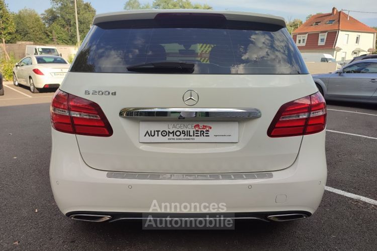 Mercedes Classe B 200d Sensation 136 - <small></small> 16.190 € <small>TTC</small> - #4