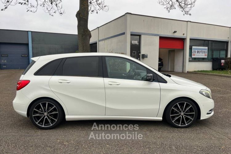 Mercedes Classe B Fascination II (W246) 180 1.6i 122cv Starlight Edition - <small></small> 9.990 € <small>TTC</small> - #4