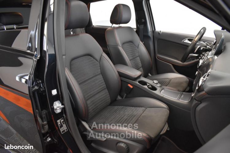 Mercedes Classe B Mercedes 200d 135ch AMG FASCINATION 7G-DCT TOIT OUVRANT SUIVI GARANTIE 6 à 60 MOIS - <small></small> 23.990 € <small>TTC</small> - #15