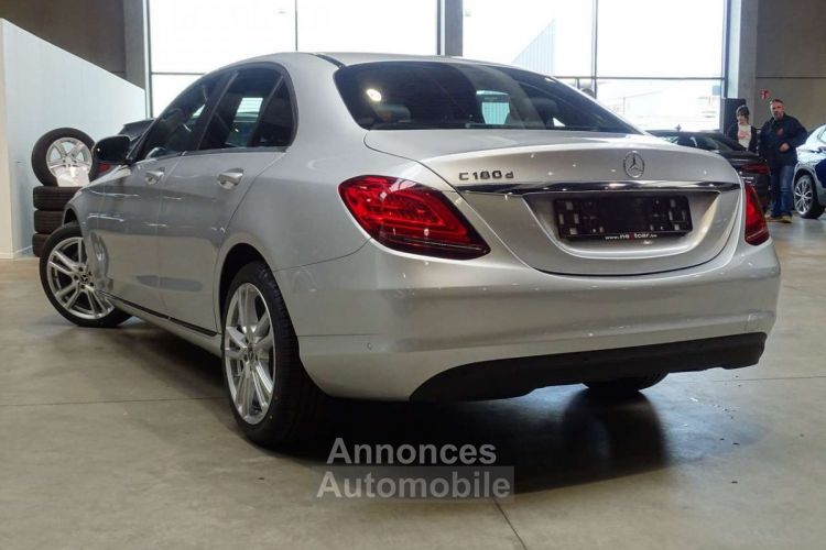Mercedes Classe C 180 d Berline 9GTRONIC Facelift LED-NAVI-CUIR-PARKING - <small></small> 27.990 € <small>TTC</small> - #4