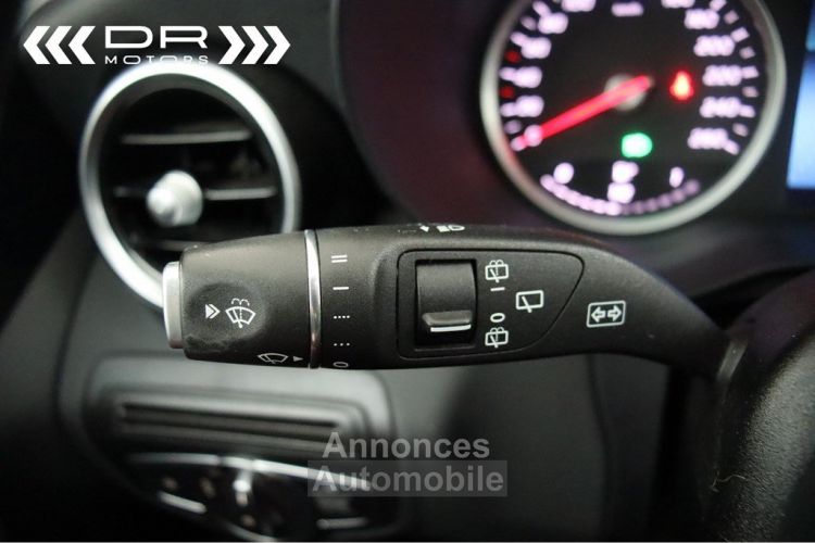 Mercedes Classe C 180 d BREAK 9-GTRONIC BUSINESS SOLUTIONS - LED NAVI DAB PANODAK - <small></small> 21.495 € <small>TTC</small> - #30