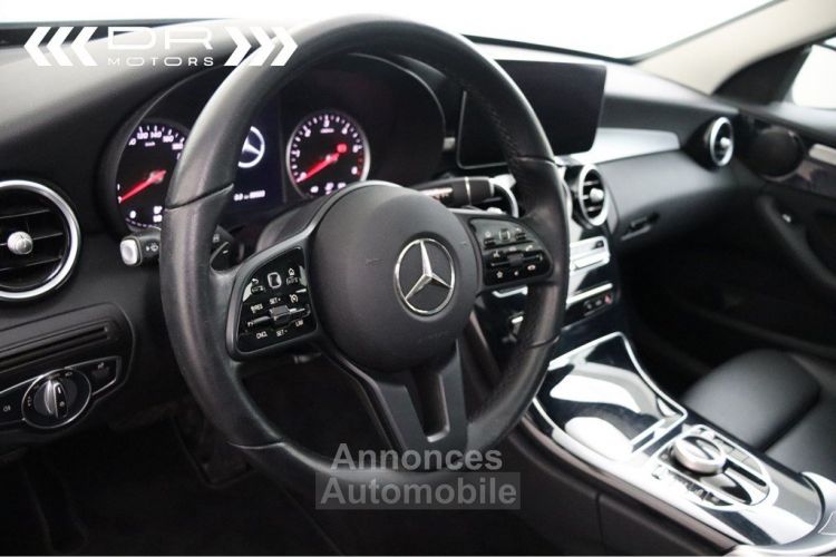 Mercedes Classe C 180 d BREAK 9-GTRONIC BUSINESS SOLUTIONS - LED NAVI DAB PANODAK - <small></small> 21.495 € <small>TTC</small> - #32