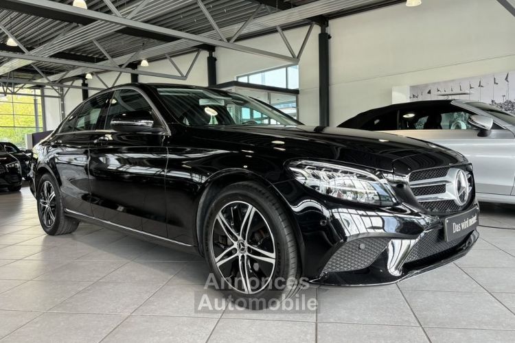 Mercedes Classe C 180 NAVI LED HIGH PERF SPUR  - <small></small> 26.640 € <small>TTC</small> - #1