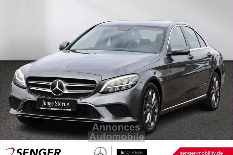 Mercedes Classe C 200 Avantgarde R%C3%BCckfahrkamera  - <small></small> 25.980 € <small>TTC</small> - #1