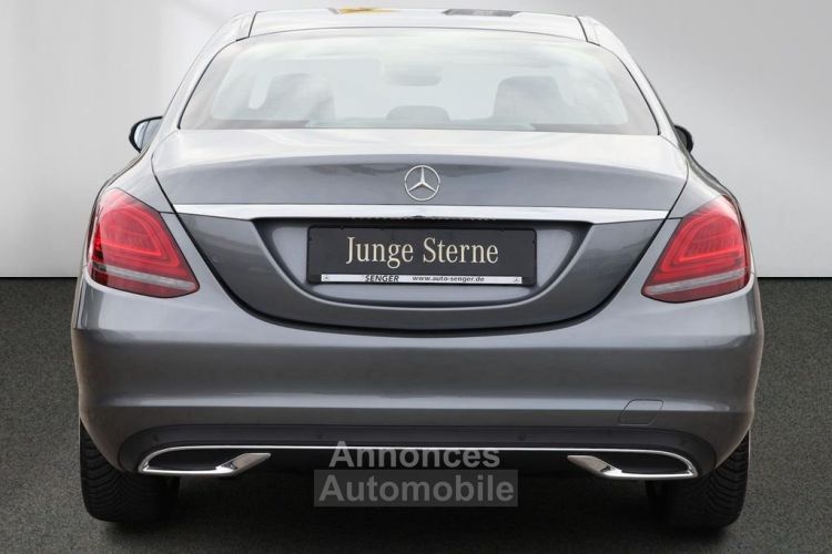 Mercedes Classe C 200 Avantgarde R%C3%BCckfahrkamera  - <small></small> 25.980 € <small>TTC</small> - #4