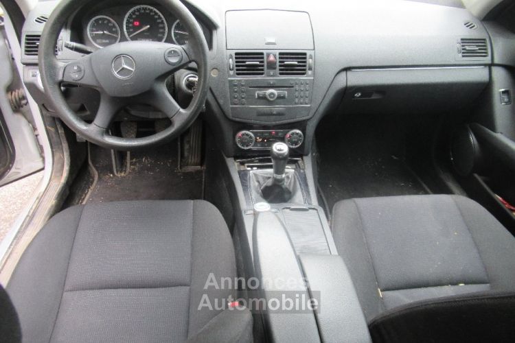 Mercedes Classe C 220 CDI Classic - <small></small> 6.690 € <small>TTC</small> - #4